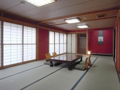 Japanese-Style Deluxe Room with Shared Bathroom