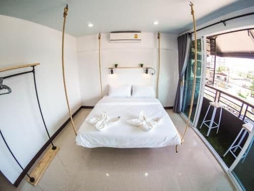 Queen Room with Shared Bathroom