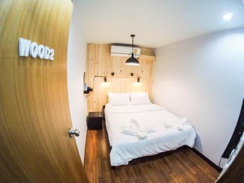 Standard Double Room with Shared Bathroom
