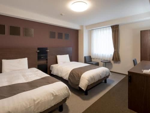 Standard Twin Room - Non-Smoking