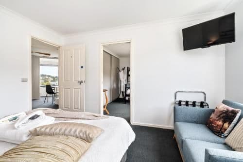 Deluxe Family Suite
