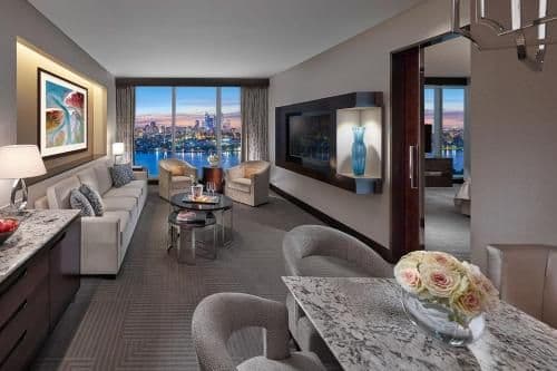 Premier Club View Suite