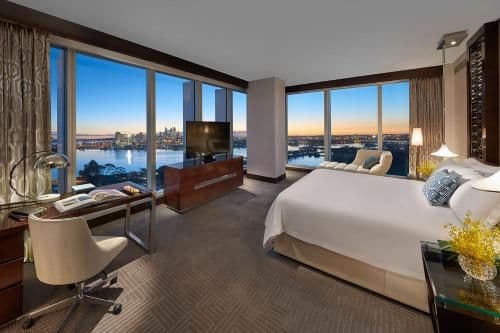 Premier Club View Suite