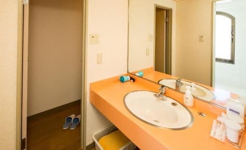 Standard Twin Room - Smoking