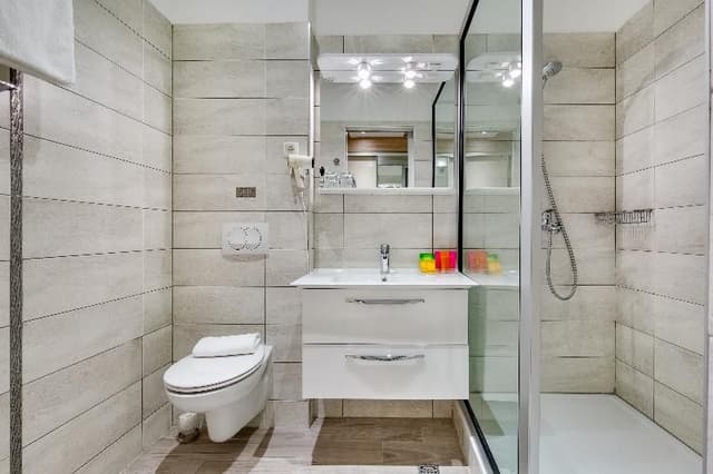 FAMILY ROOM PREMIUM