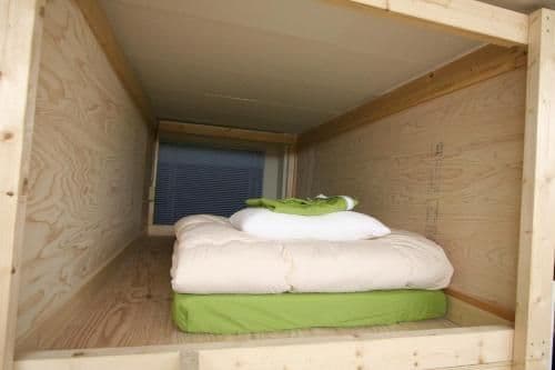 Bunk Bed in Mixed Dormitory Room