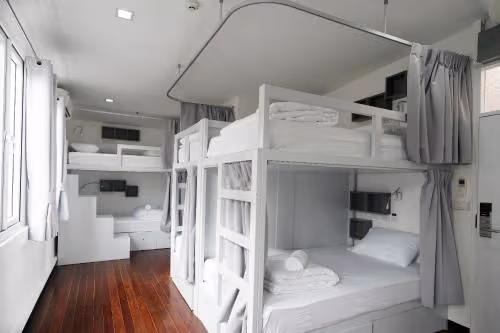 Deluxe Family Suite
