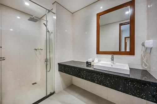 Studio Apartment with Sea View