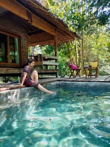 Bungalow - Water Front