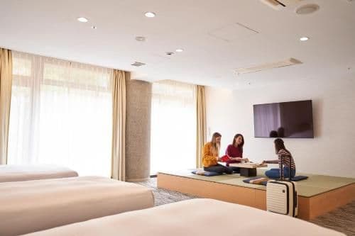 Deluxe Family Room