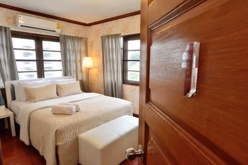 Double Room with Shared Bathroom