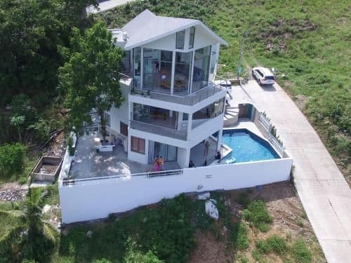 Villa with Sea View