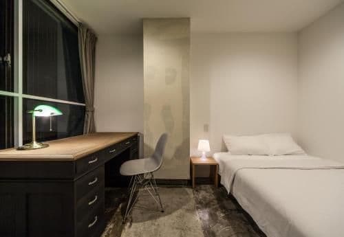 Medium for 2 - Double Room with Shared Bathroom