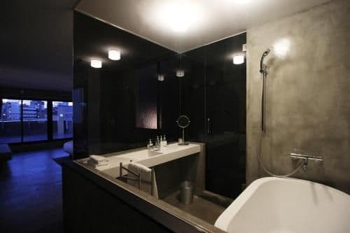 Large for 3 - Penthouse Room