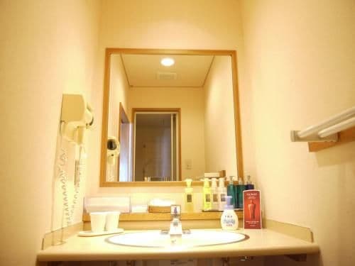 Japanese-Style Room