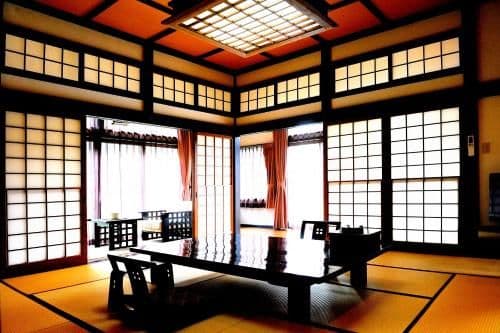 Japanese-Style Deluxe Family Room
