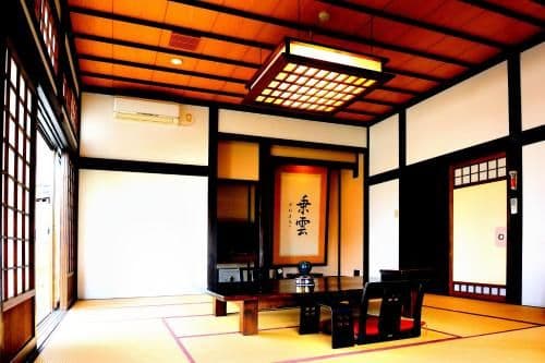 Suite with Garden View