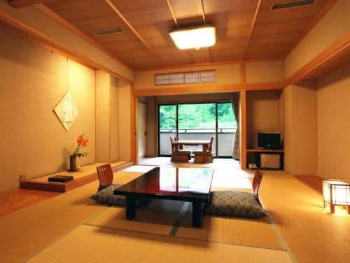 Japanese-Style Superior Room