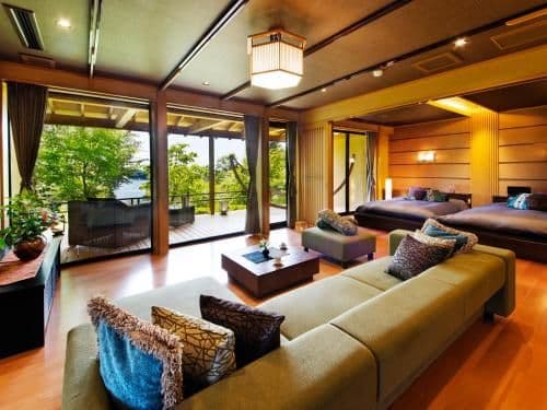 Deluxe Suite with Sea View