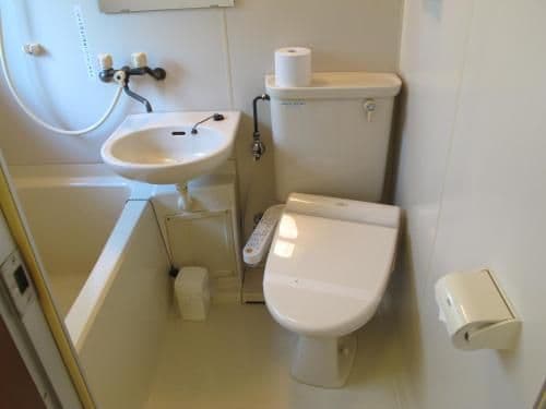 Japanese-Style Economy Room
