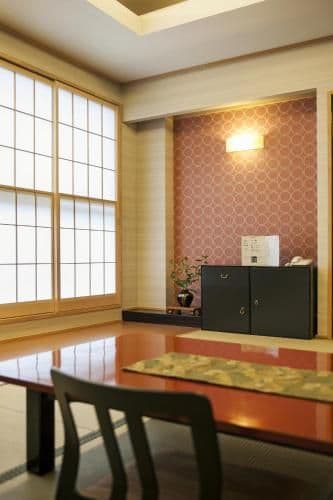 Japanese-Style Twin Room with Shared Bathroom
