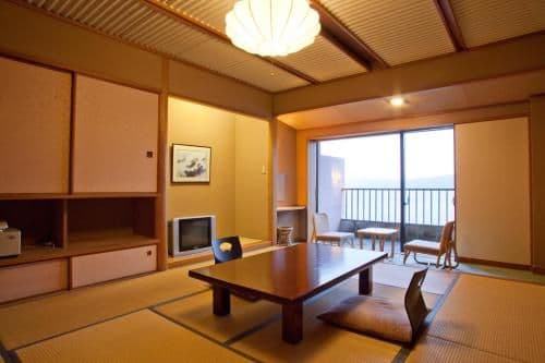 Japanese-Style Twin Room with Private Bathroom