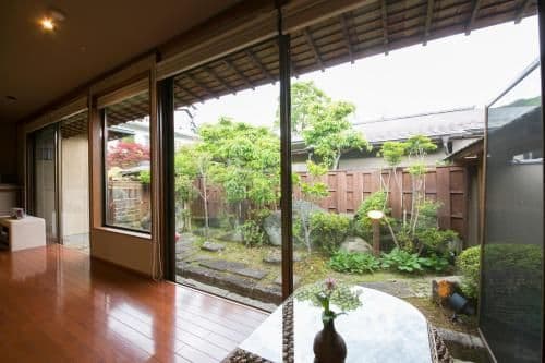 Triple Room with Shared Bathroom
