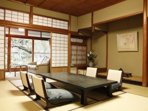 Japanese-Style Superior Twin Room with Garden View