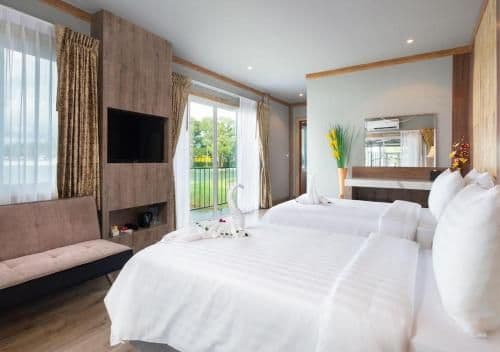 Deluxe Double or Twin Room with Lake View