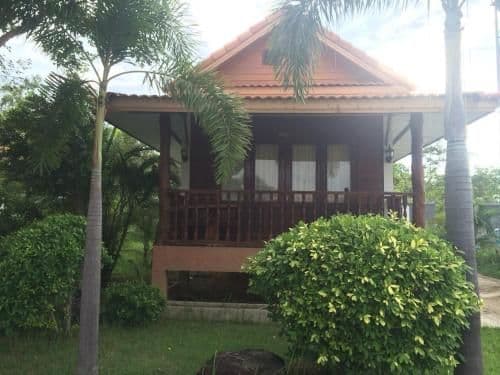 Deluxe Bungalow with Garden View