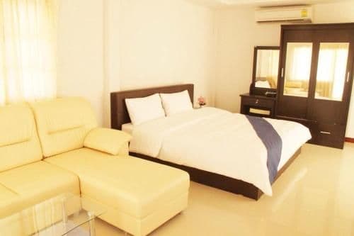 Deluxe Bungalow with Garden View
