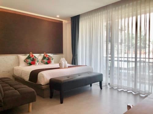 Deluxe Double Room with Balcony and Sea View