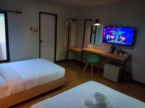 Deluxe Twin Room