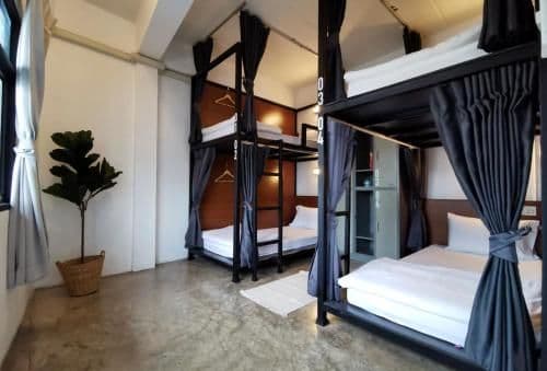 Bed in 4-Bed Mixed Dormitory Room