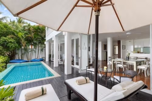 Villa - Beach Front
