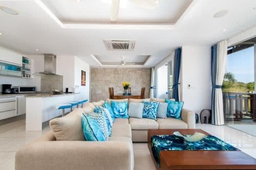 Villa with Sea View