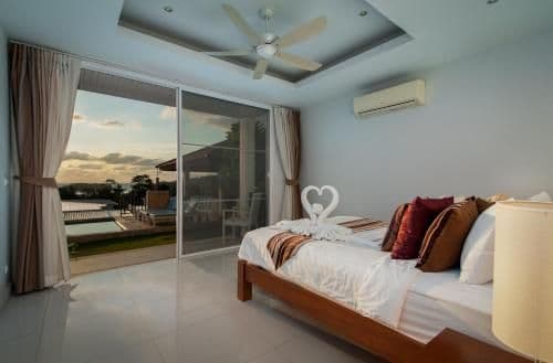 Villa with Sea View