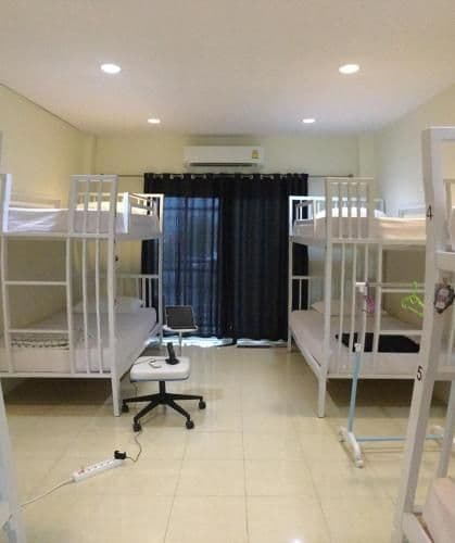 Bed in 8-Bed Mixed Dormitory Room