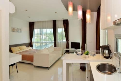 Studio Apartment