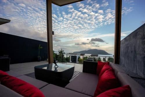 Villa with Sea View