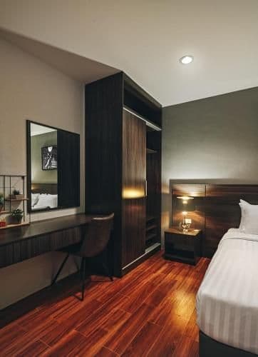 Superior King Room