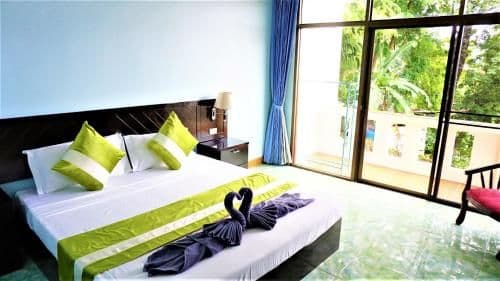 Triple Room with Mountain View