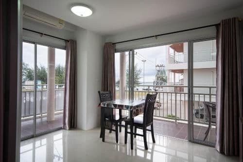 Apartment with Sea View