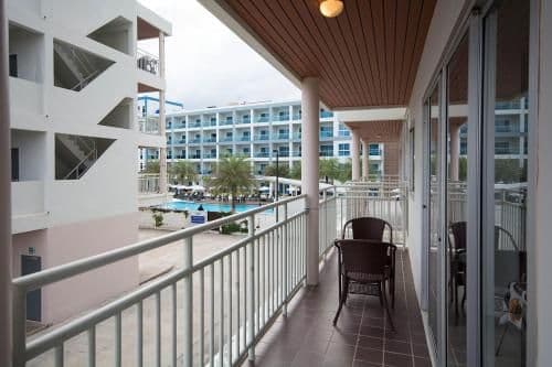 Apartment with Sea View