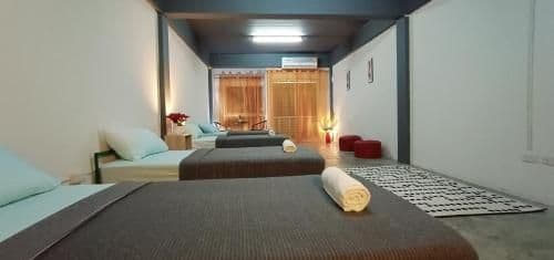 Mixed Dormitory Room