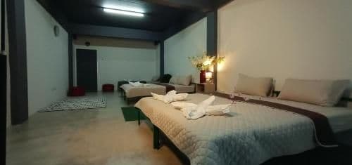 Mixed Dormitory Room