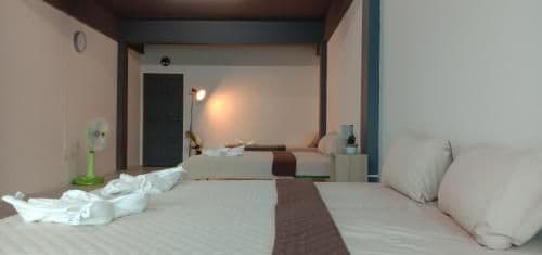Mixed Dormitory Room