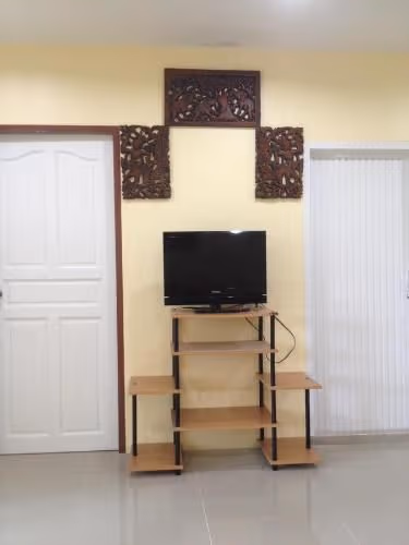 One-Bedroom House