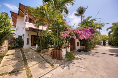 Three-Bedroom Deluxe Villa