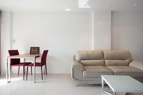 Apartment with Garden View